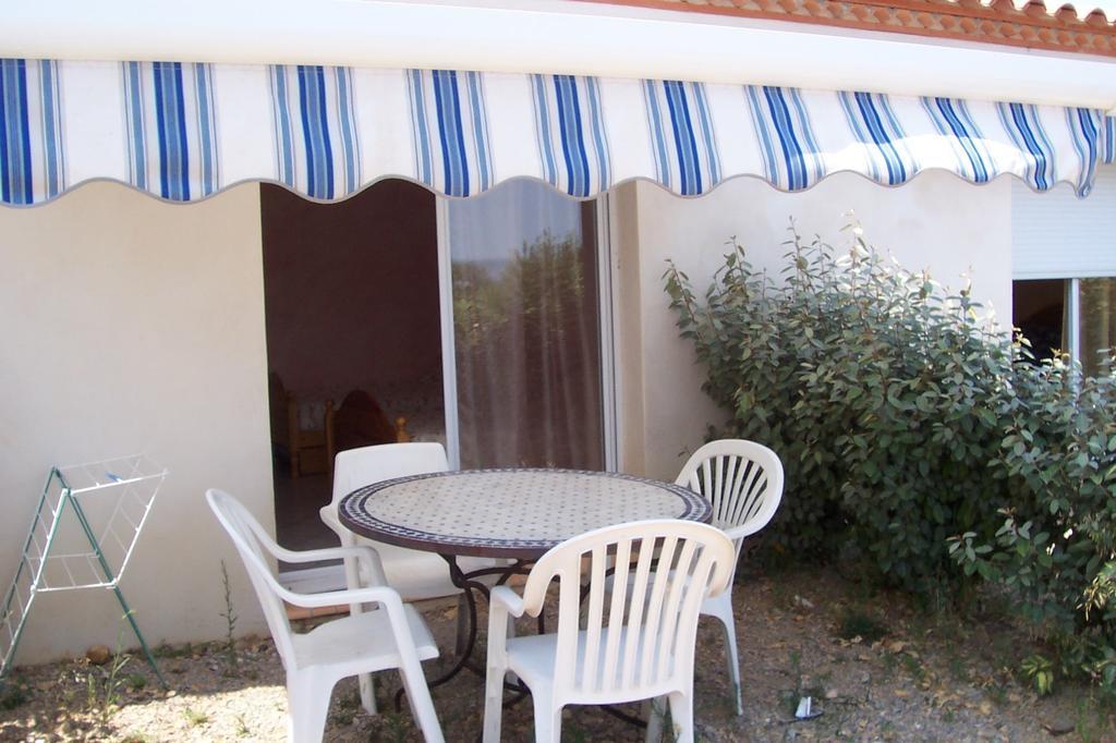 Le Fenouillet Chambres D'Hotes Proche Des Grands Buffets ナルボンヌ 部屋 写真